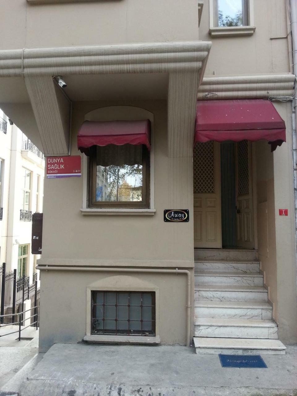 Away Hotel Istanbul Exterior photo