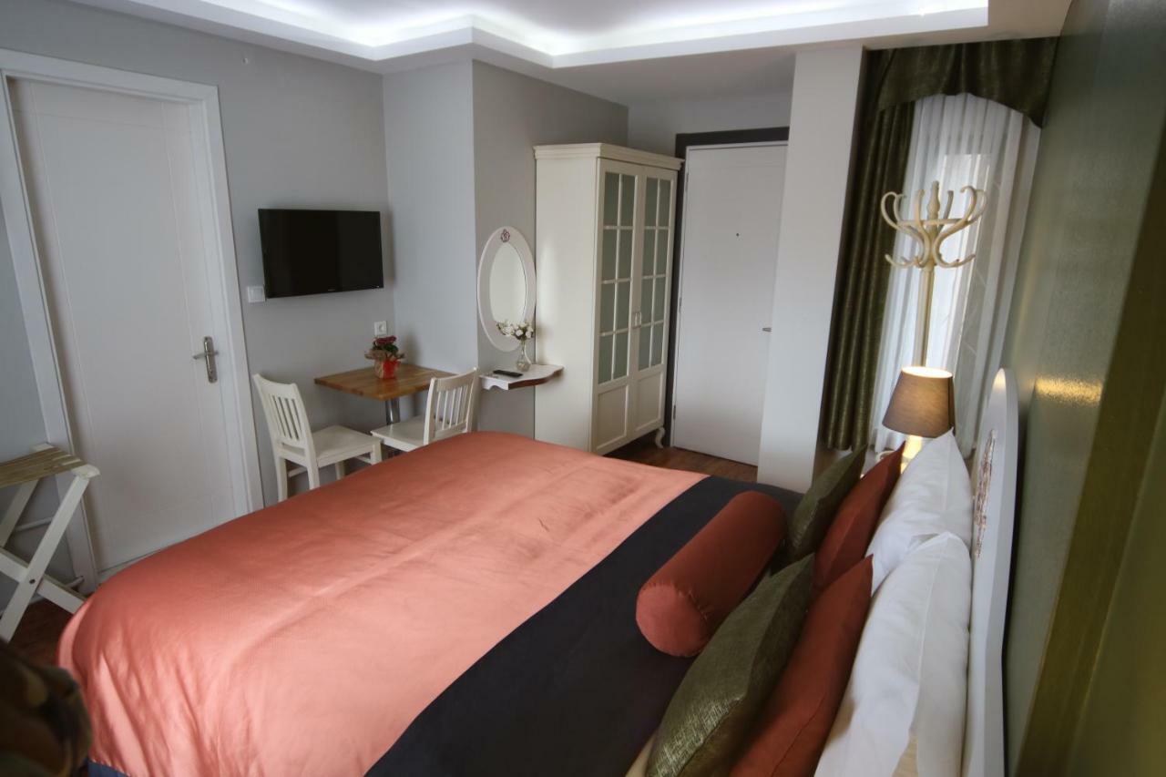 Away Hotel Istanbul Exterior photo